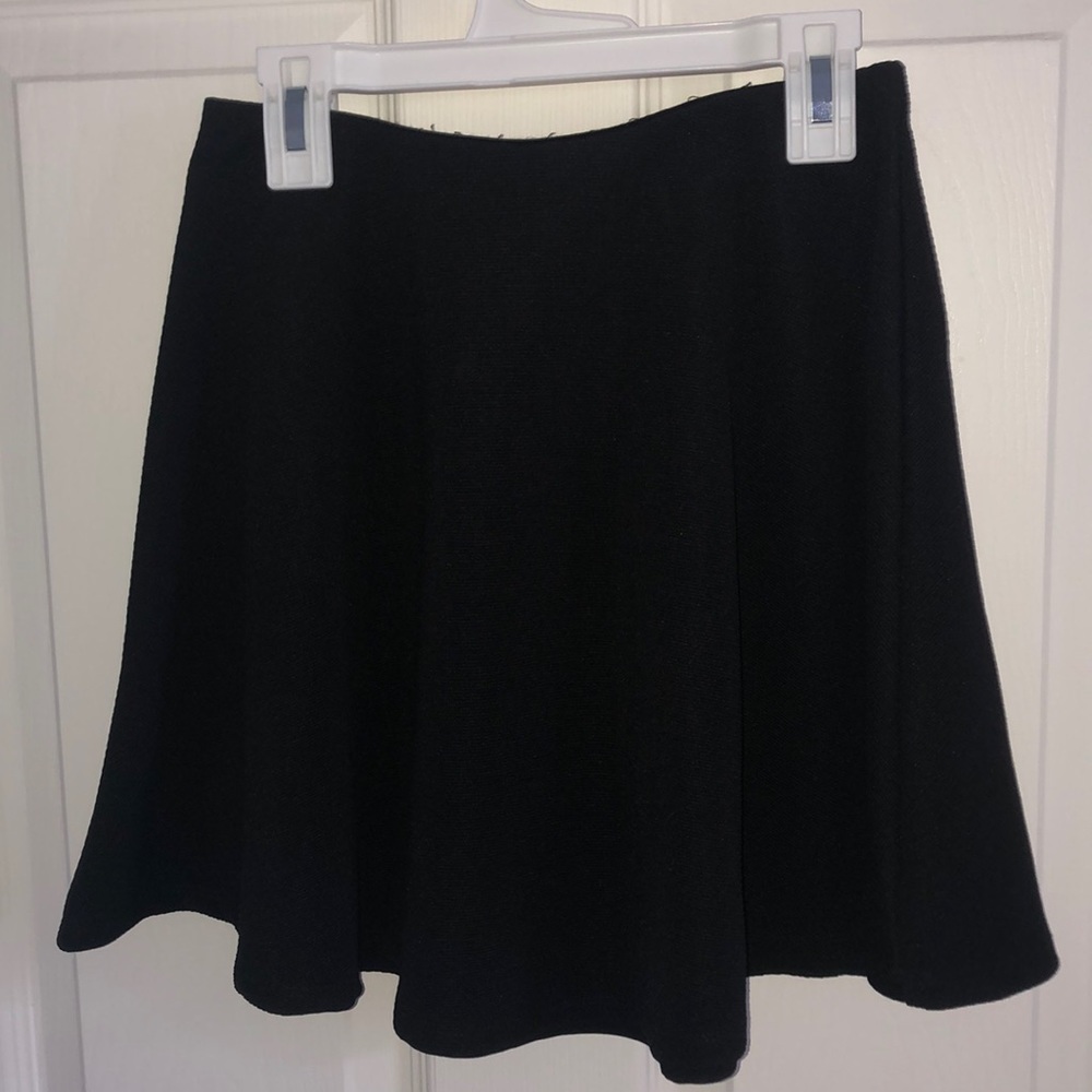 Forever 21 black ribbed skirt
